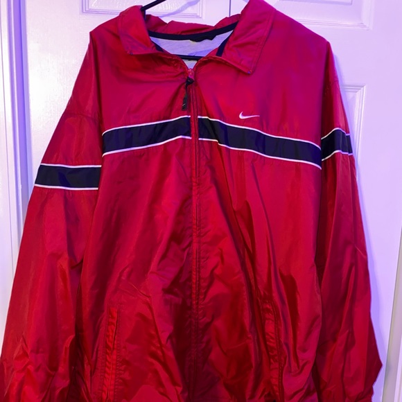 Multiple Pullovers - Picture 6 of 6